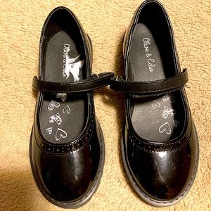 Girls size 13 black Mary-Jane style dress shoe